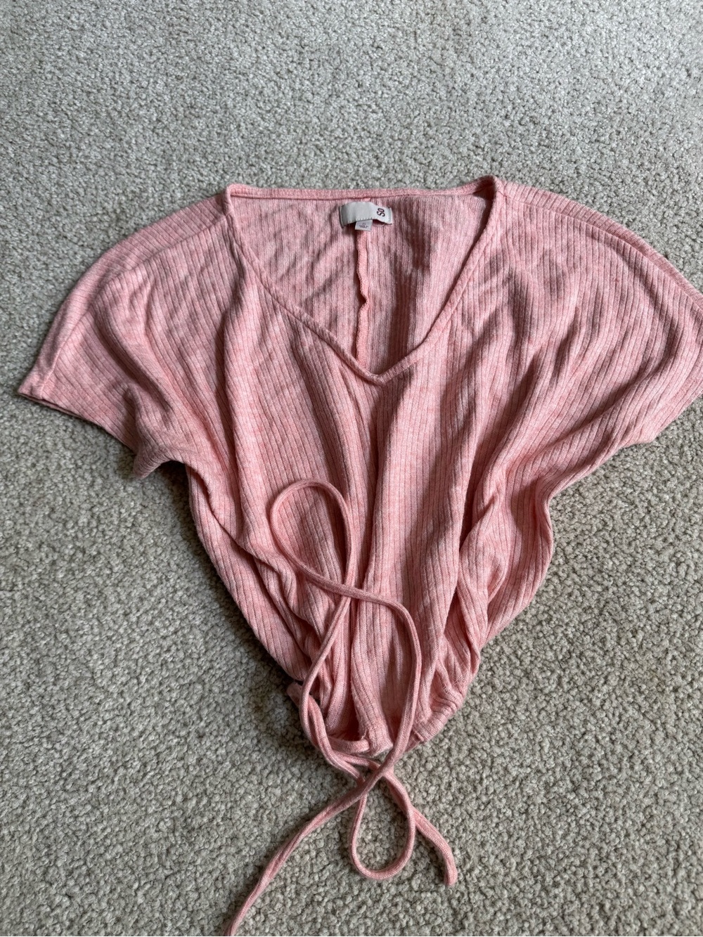 SO Pink Ribbed V-Neck Tie-Front Crop Top Y2K